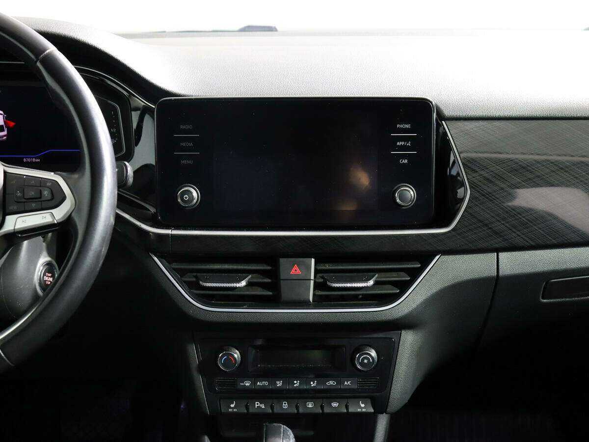 Купить Volkswagen Polo с пробегом. Фото: #10