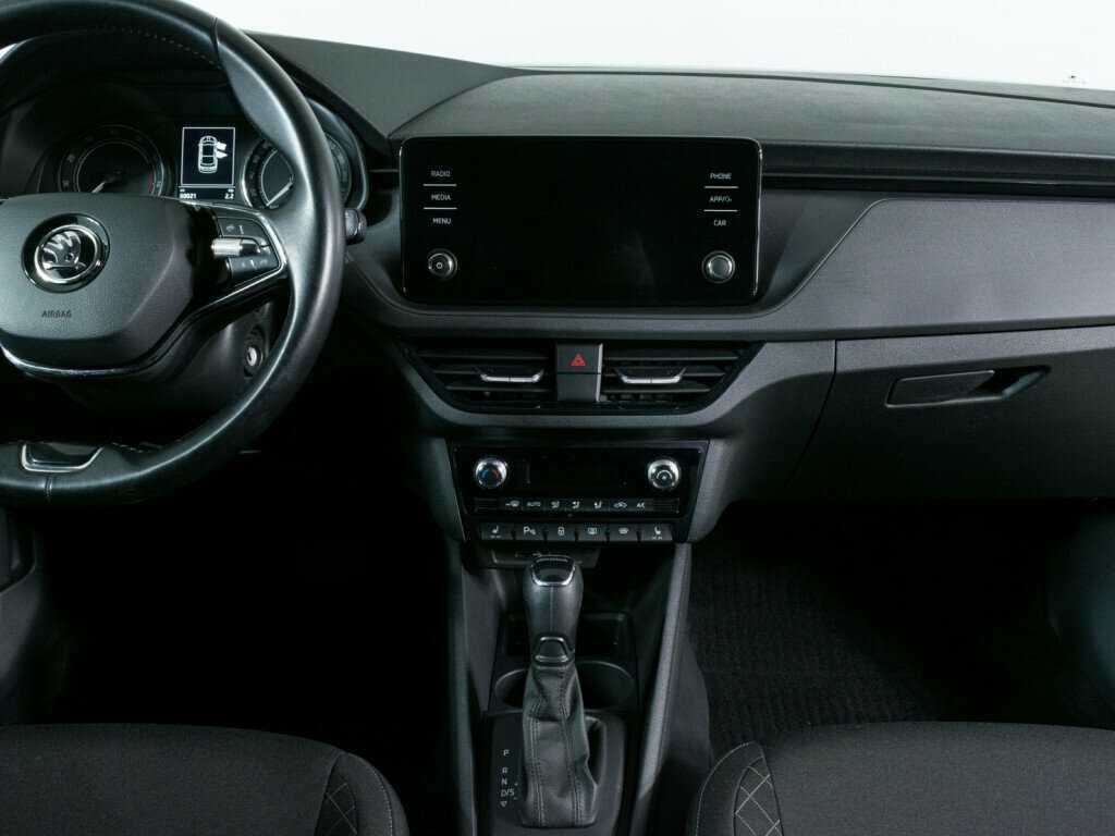 Купить Skoda Rapid с пробегом. Фото: #7