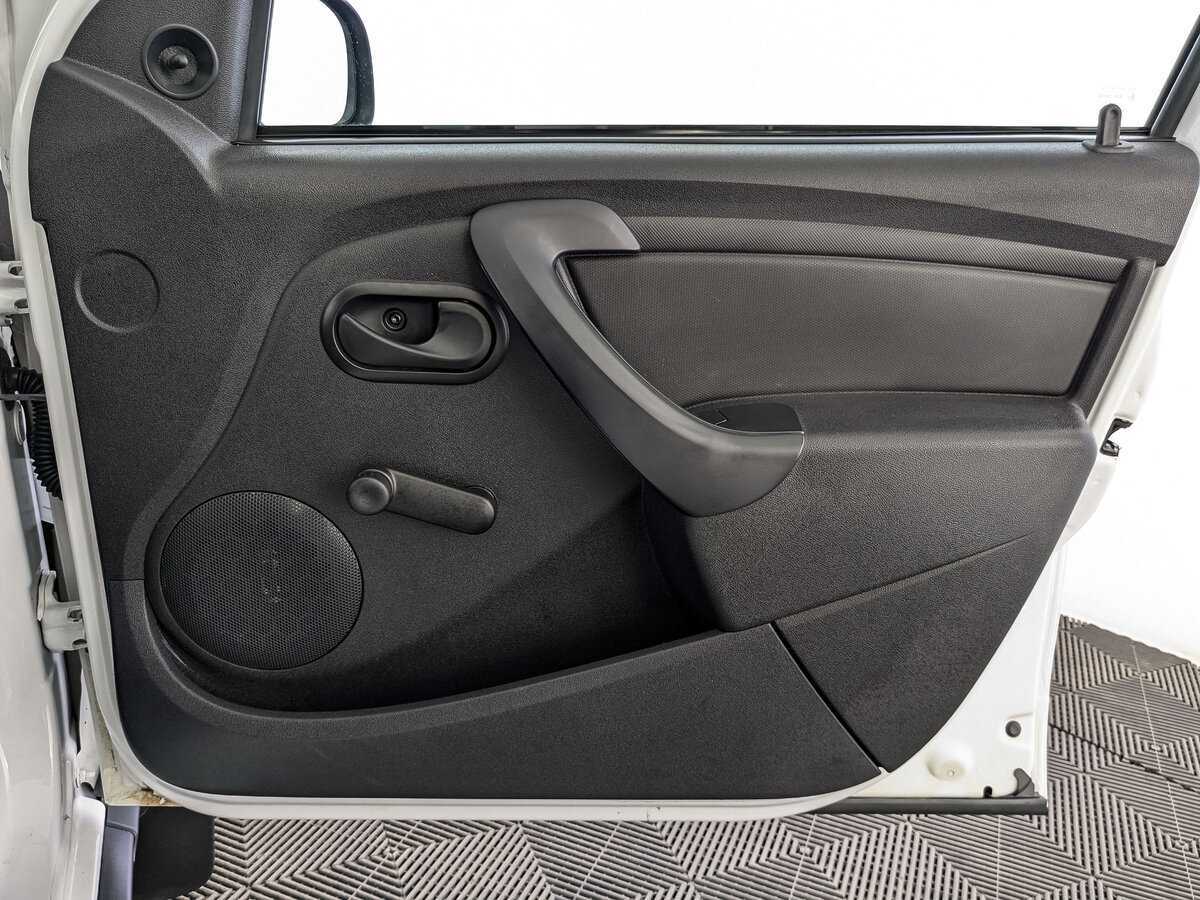 Купить Renault Duster с пробегом. Фото: #23