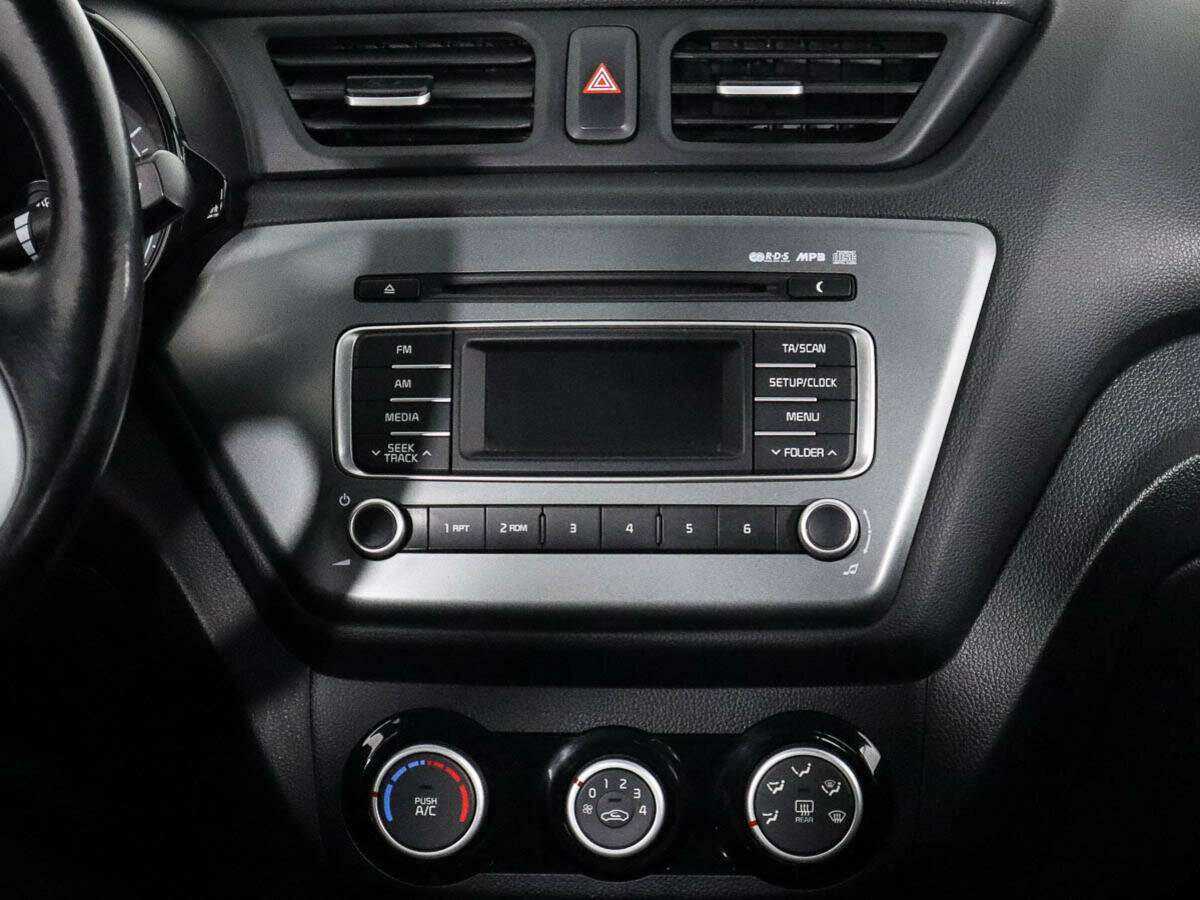 Купить Kia Rio с пробегом. Фото: #11