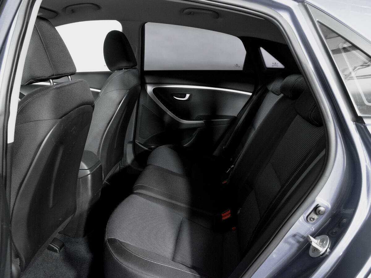 Купить Hyundai i30 с пробегом. Фото: #9