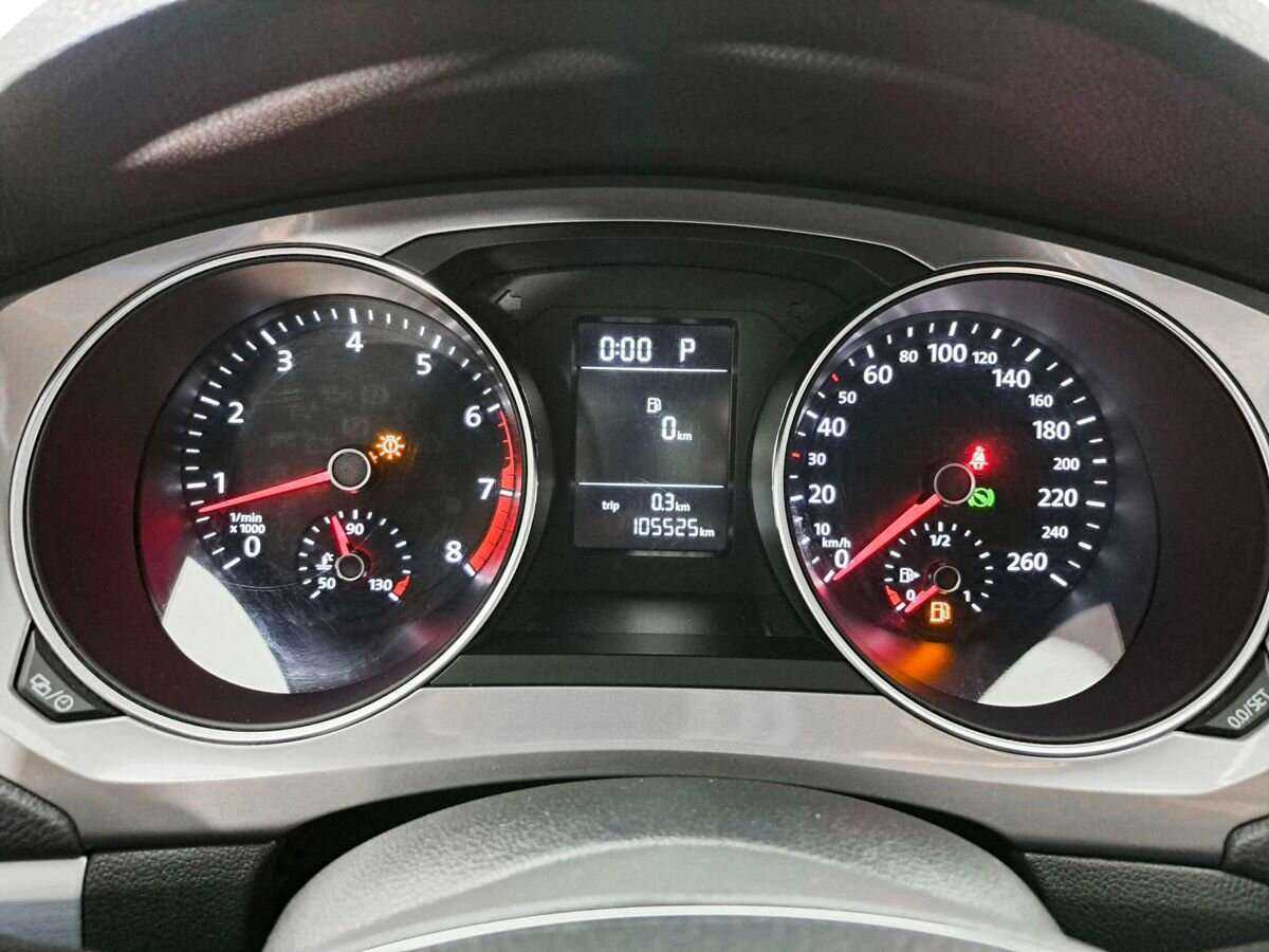 Купить Volkswagen Jetta с пробегом. Фото: #12
