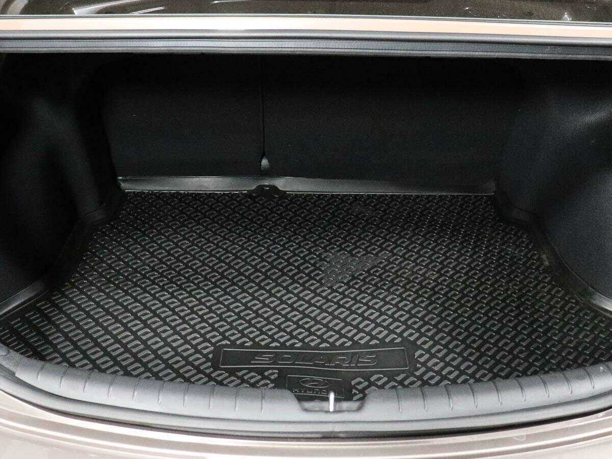 Купить Hyundai Solaris с пробегом. Фото: #14