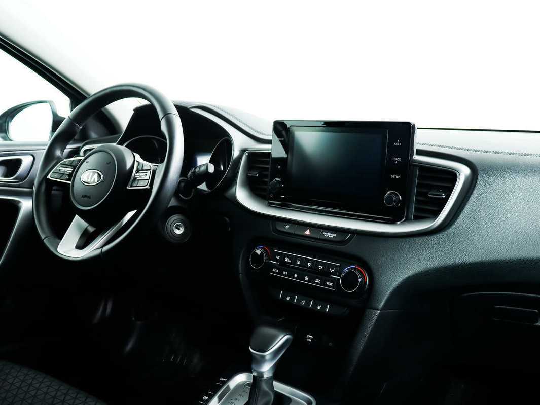 Купить Kia XCeed с пробегом. Фото: #8