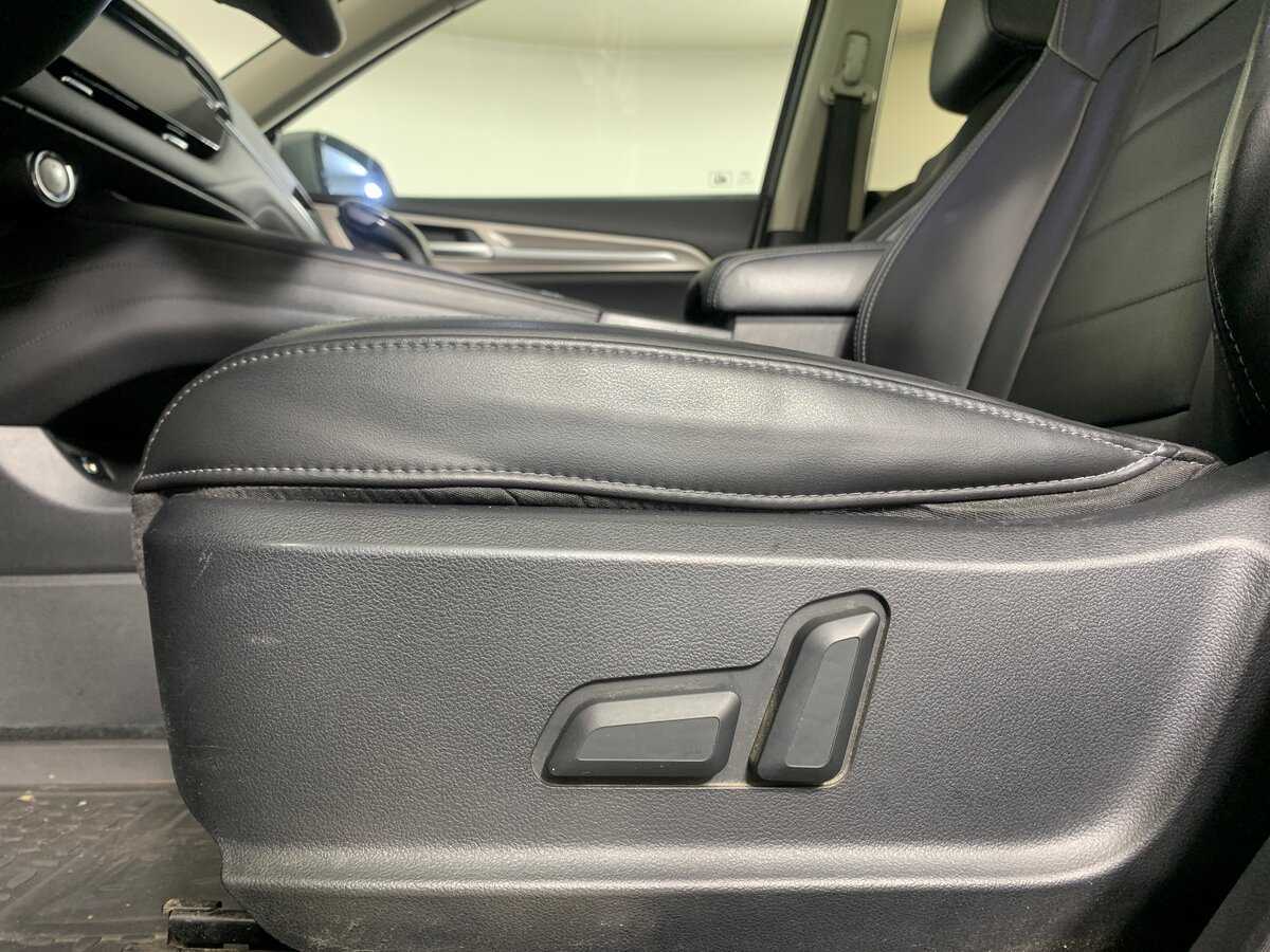 Купить Haval F7 с пробегом. Фото: #16