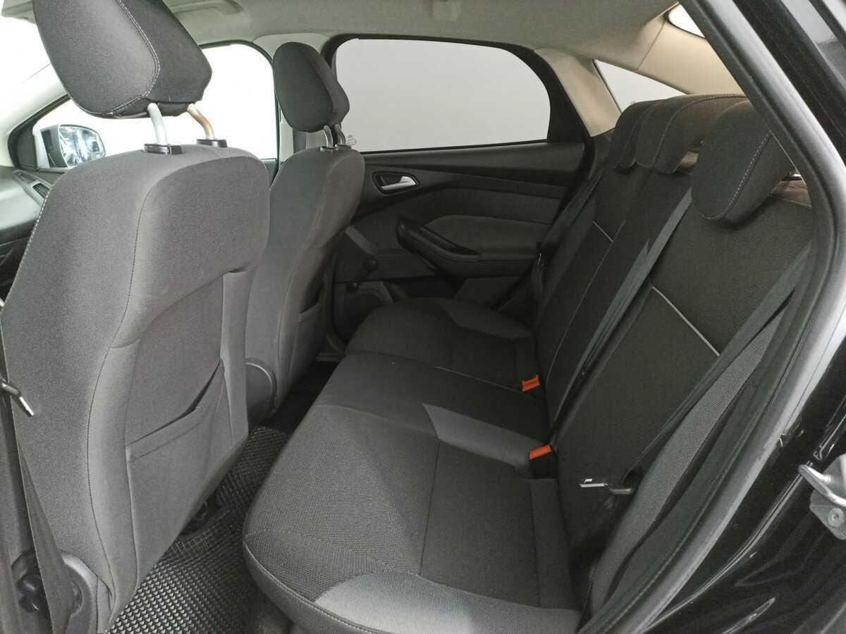 Купить Ford Focus с пробегом. Фото: #9