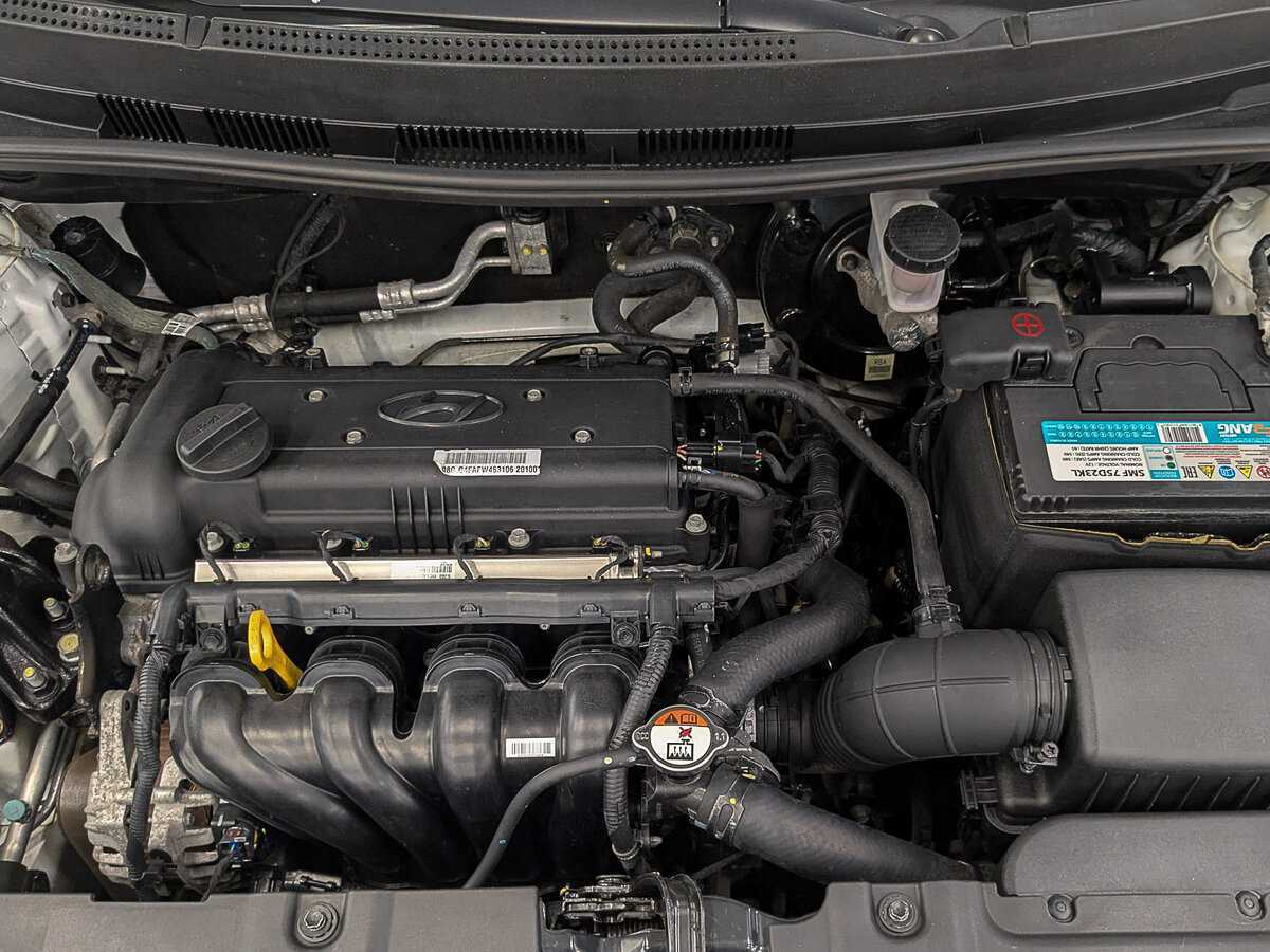 Купить Hyundai Solaris с пробегом. Фото: #8