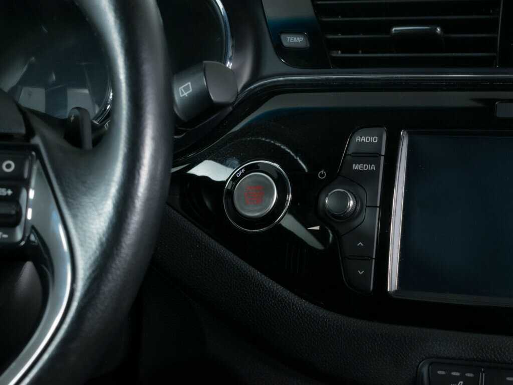 Купить Kia Ceed с пробегом. Фото: #13