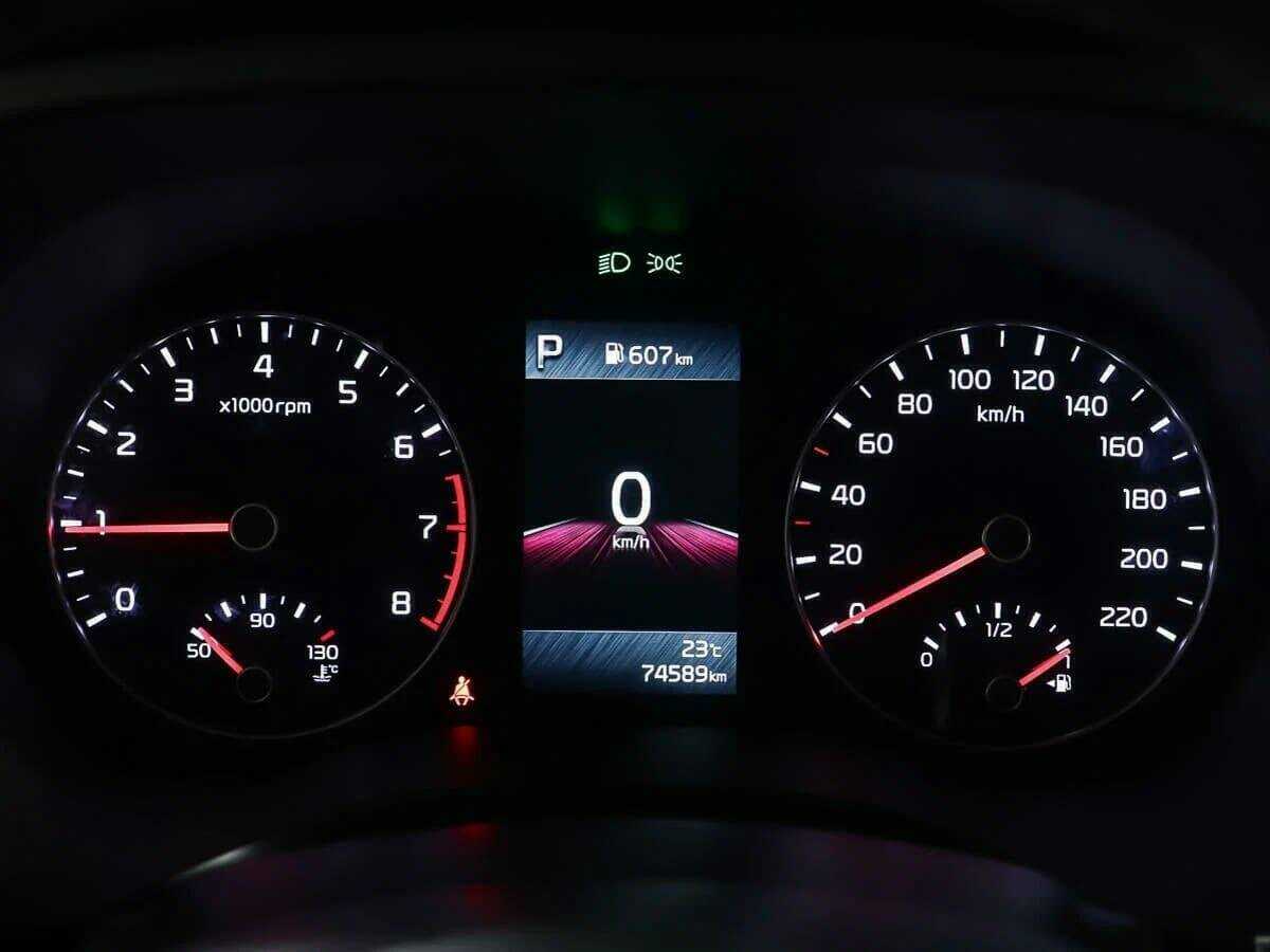 Купить Kia Rio с пробегом. Фото: #9