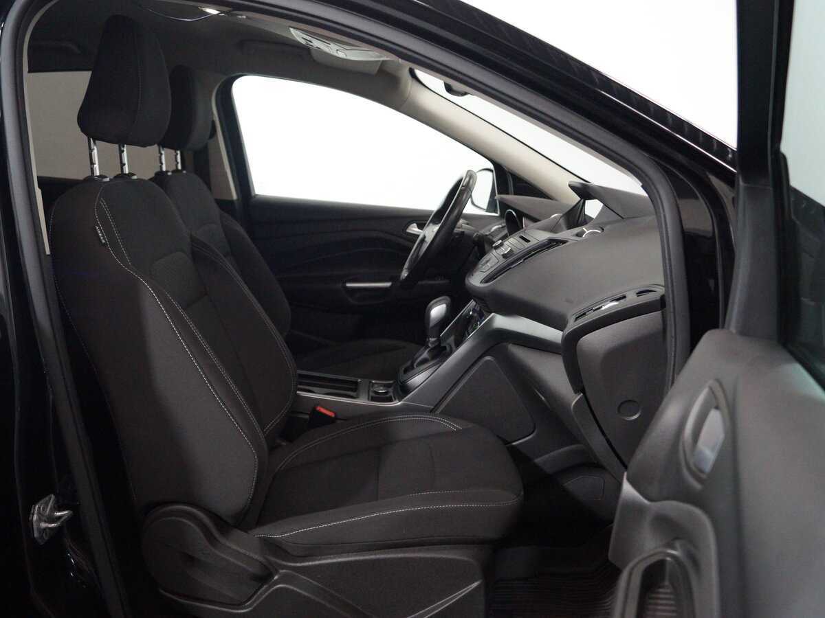 Купить Ford Kuga с пробегом. Фото: #10