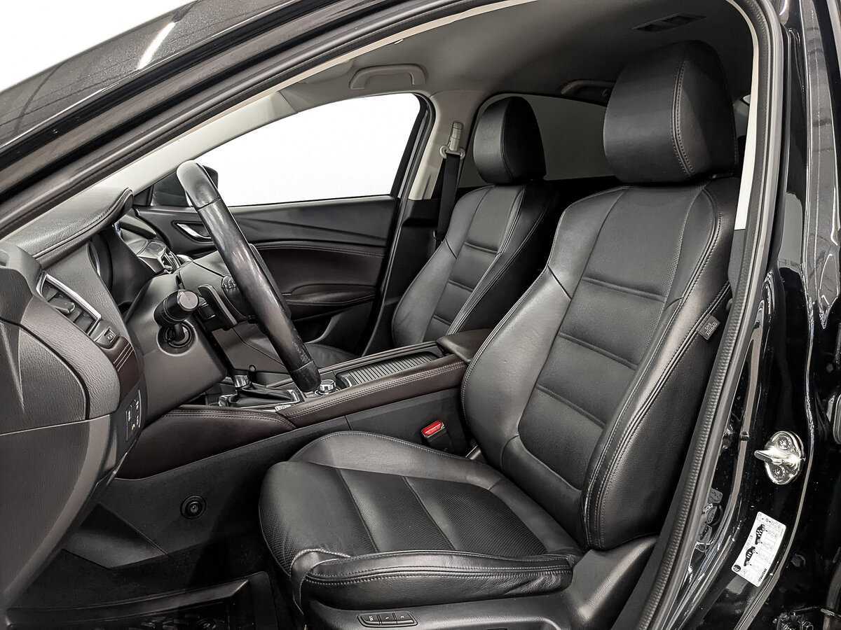 Купить Mazda 6 с пробегом. Фото: #17