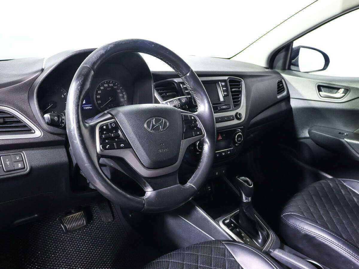 Купить Hyundai Solaris с пробегом. Фото: #13