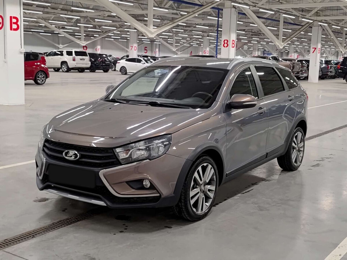 Купить Lada (ВАЗ) Vesta с пробегом. Фото: #0