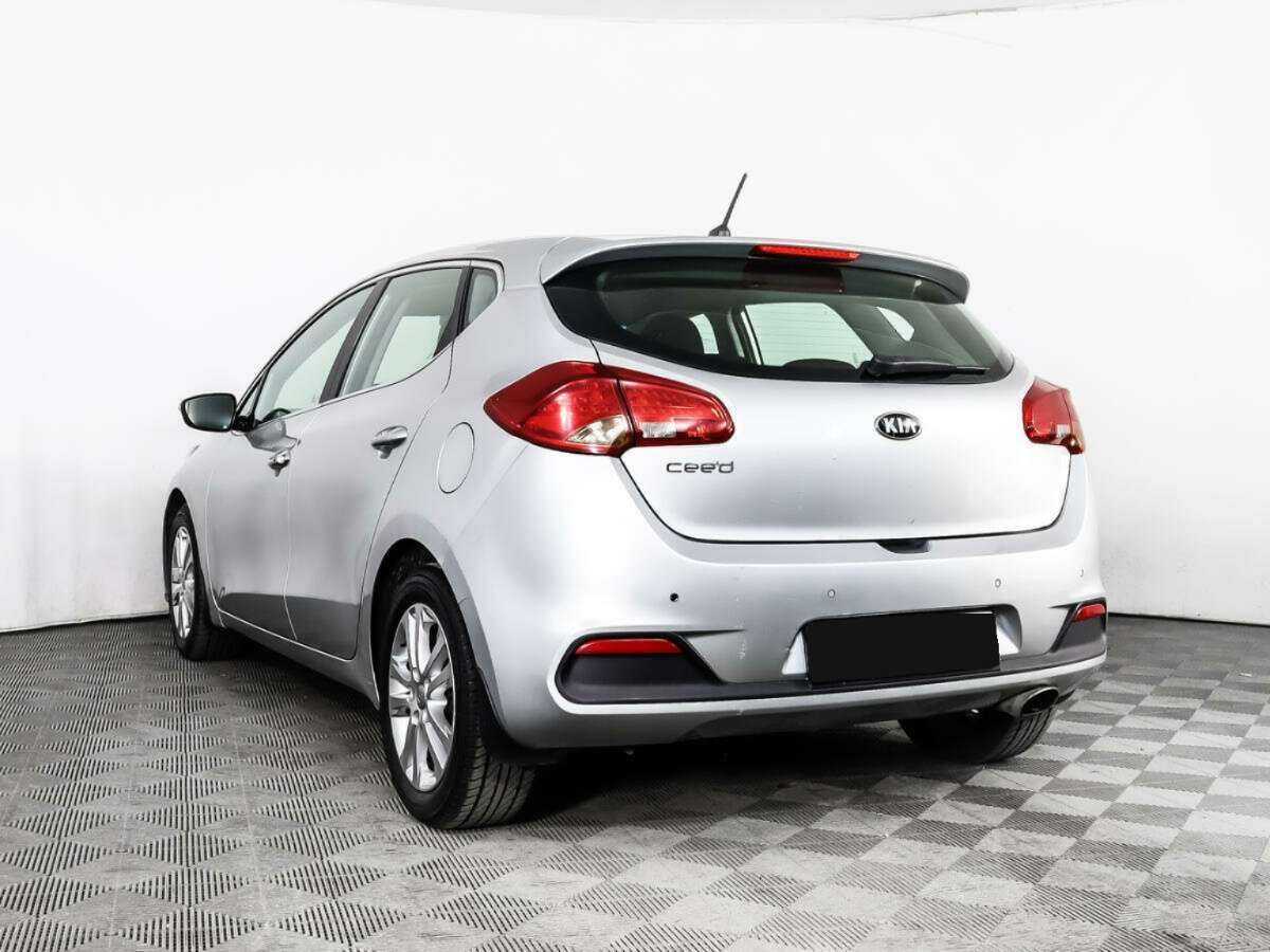 Купить Kia Ceed с пробегом. Фото: #6