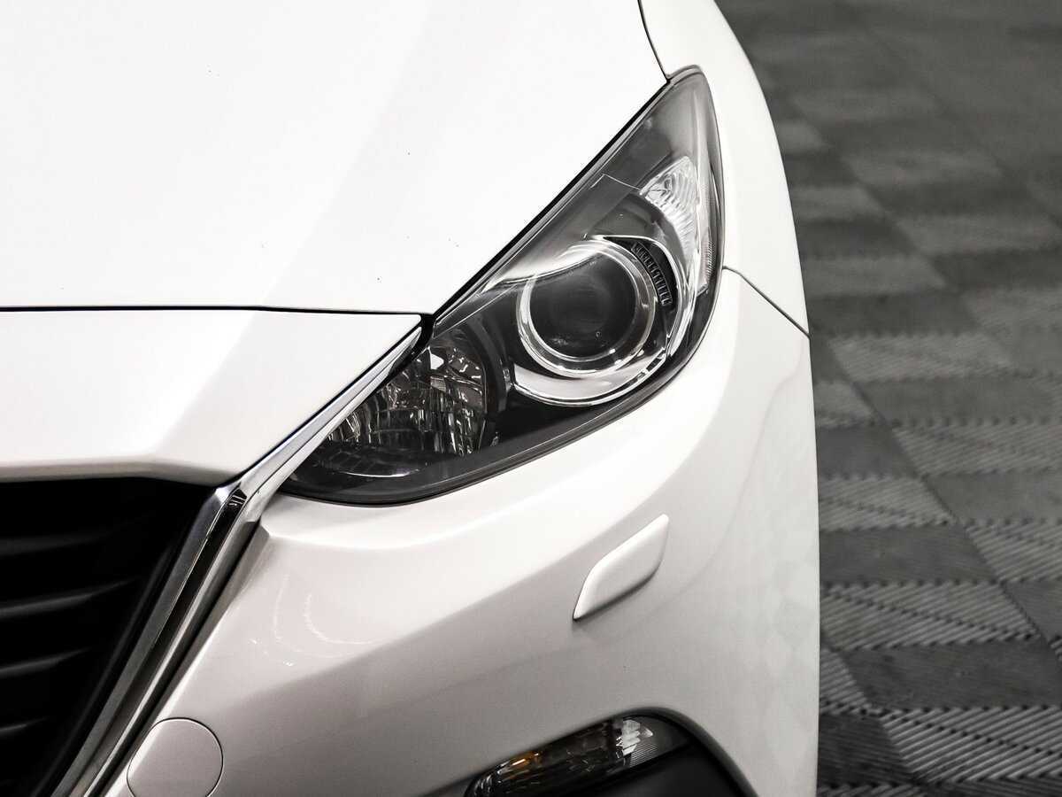 Купить Mazda 3 с пробегом. Фото: #13