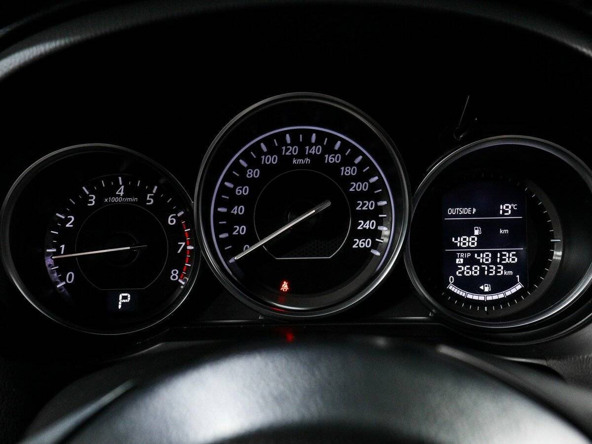 Купить Mazda 6 с пробегом. Фото: #10