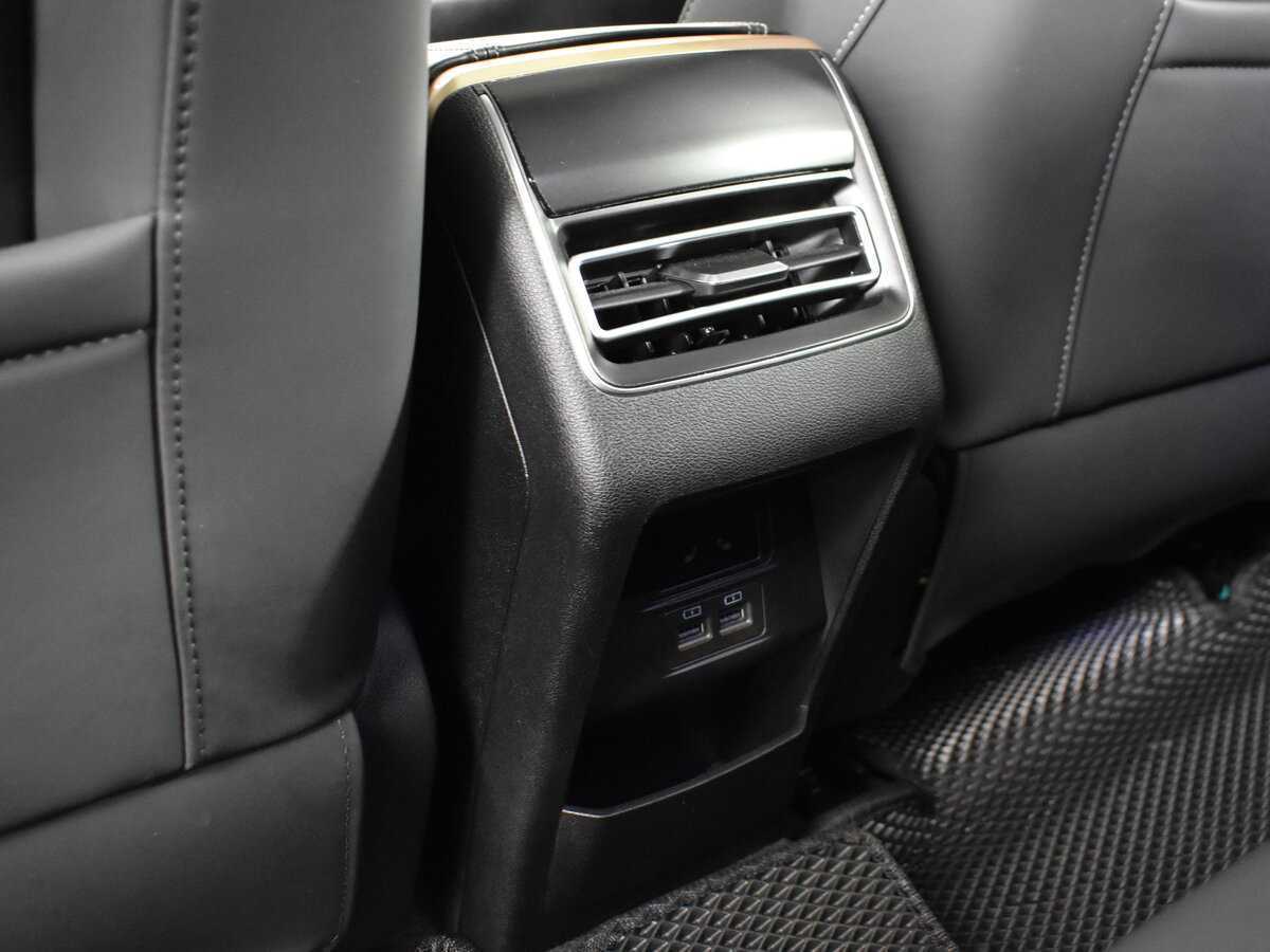 Купить EXEED LX с пробегом. Фото: #22