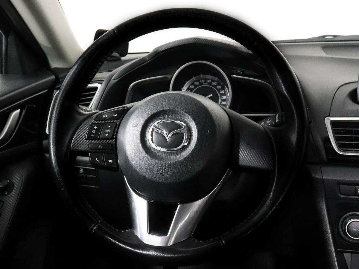 Купить Mazda 3 с пробегом. Фото: #11