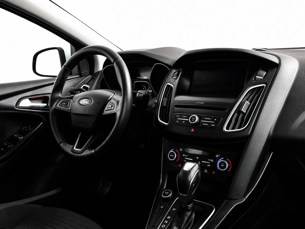 Купить Ford Focus с пробегом. Фото: #8
