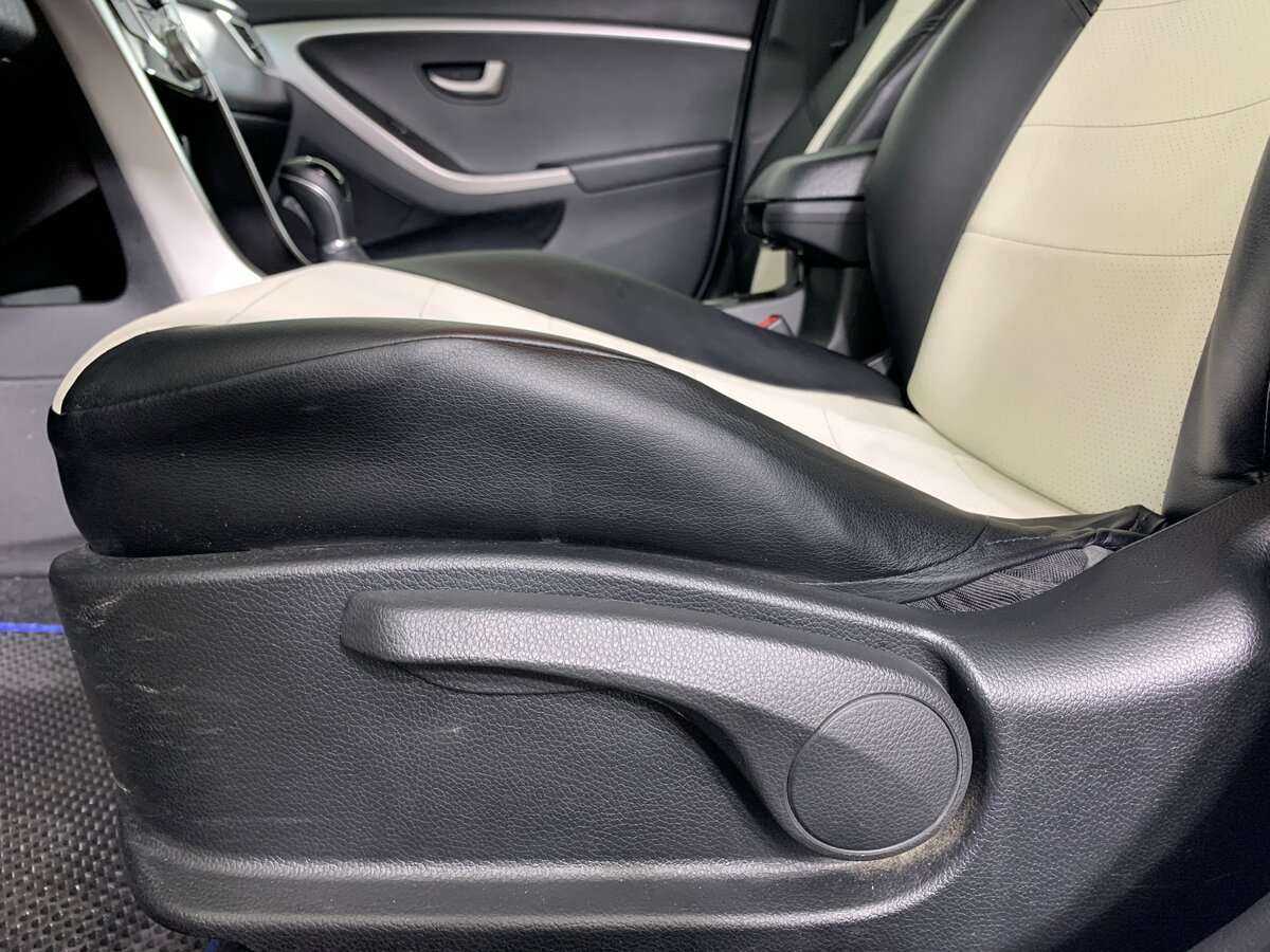 Купить Hyundai i30 с пробегом. Фото: #13