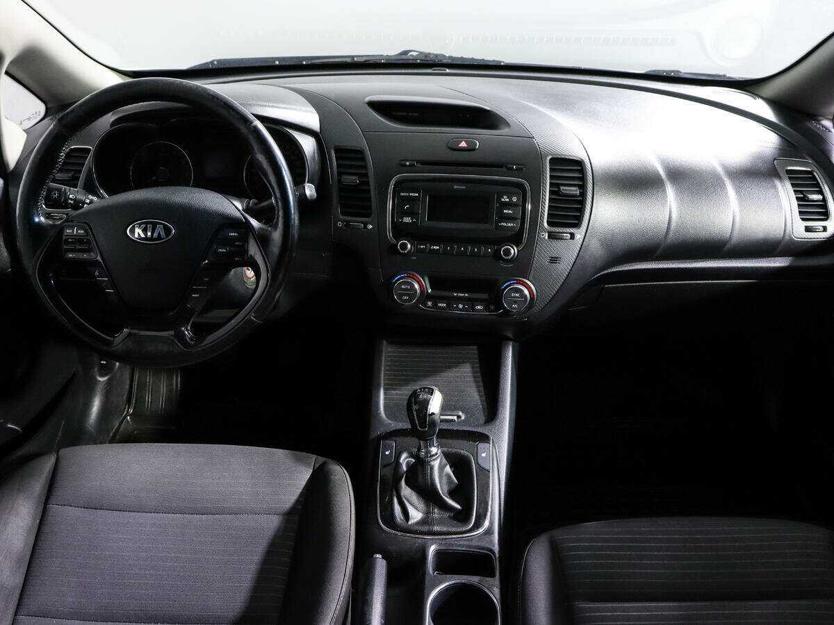 Купить Kia Cerato с пробегом. Фото: #9