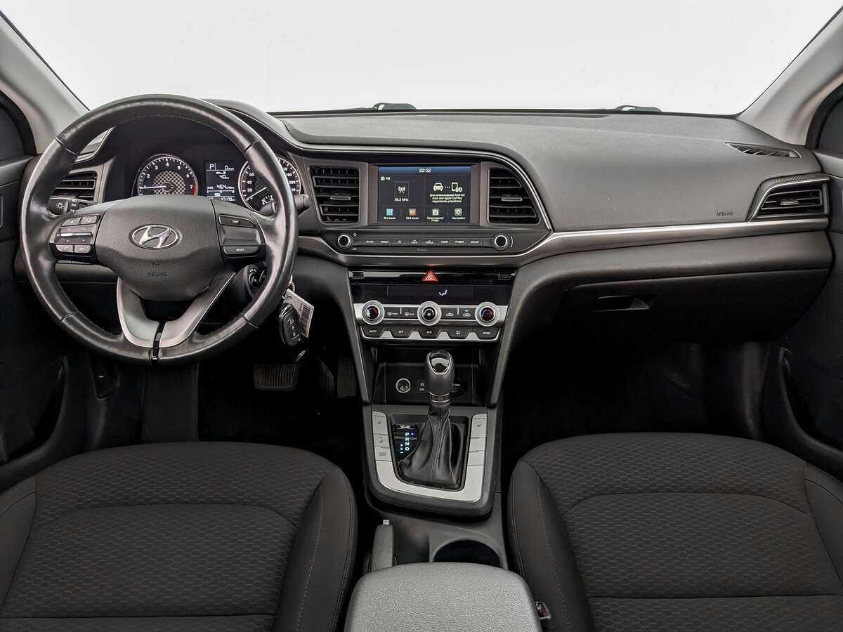 Купить Hyundai Elantra с пробегом. Фото: #11