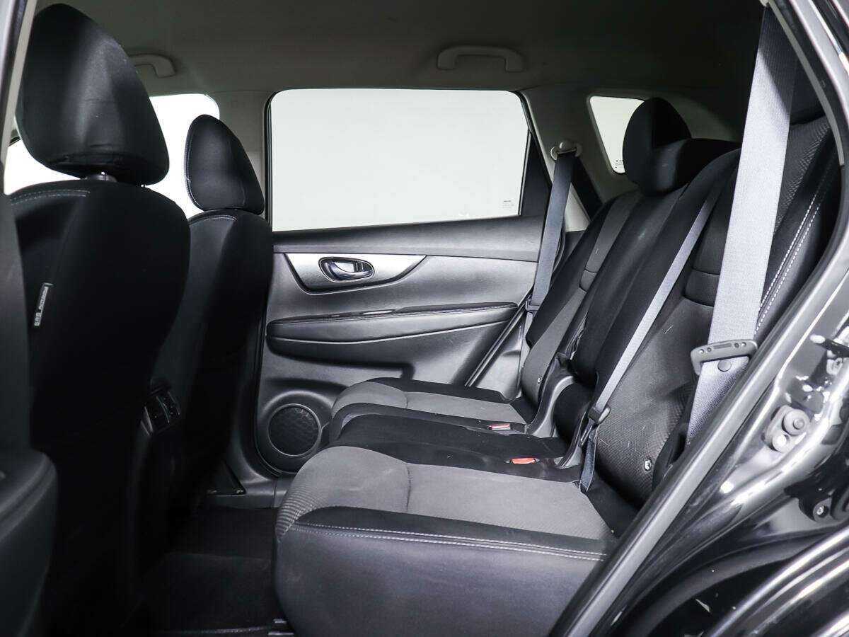 Купить Nissan X-Trail с пробегом. Фото: #9