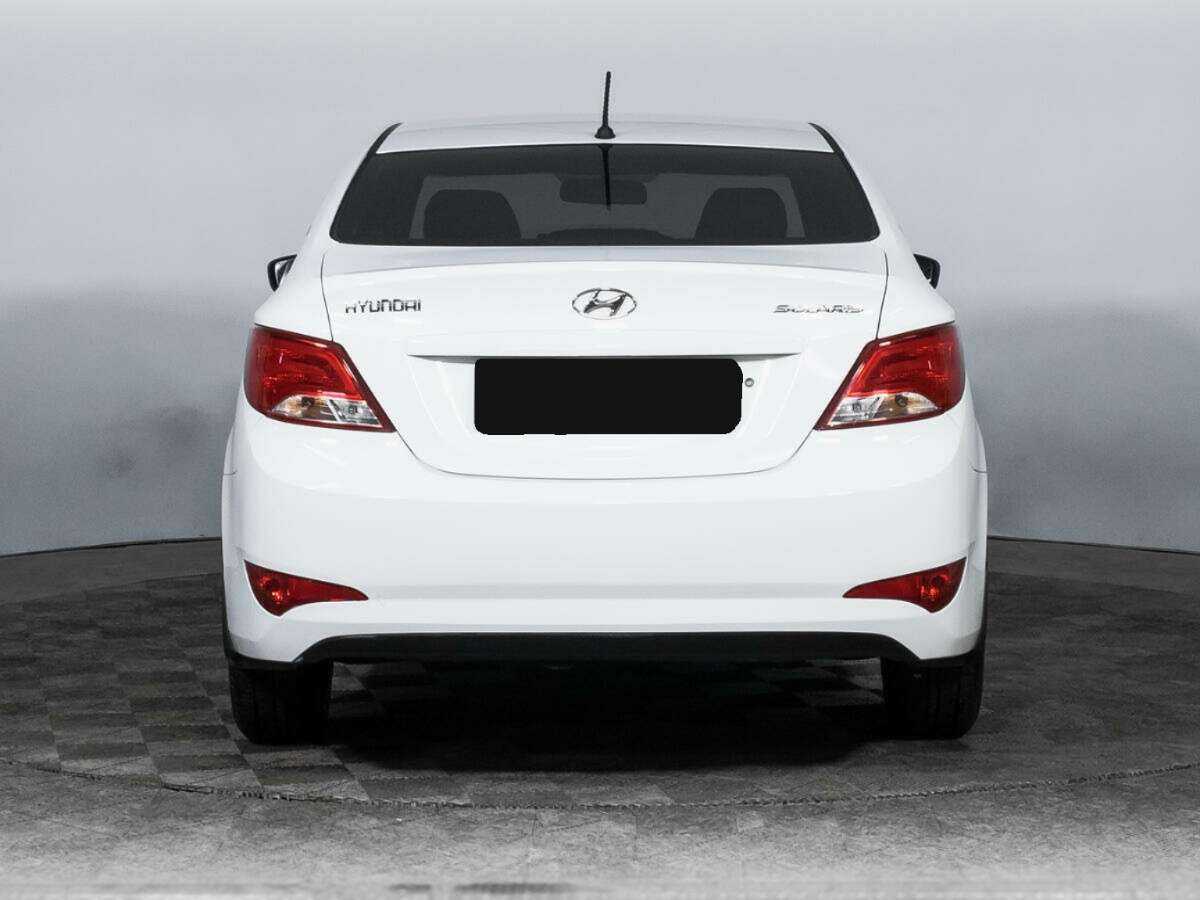 Купить Hyundai Solaris с пробегом. Фото: #5