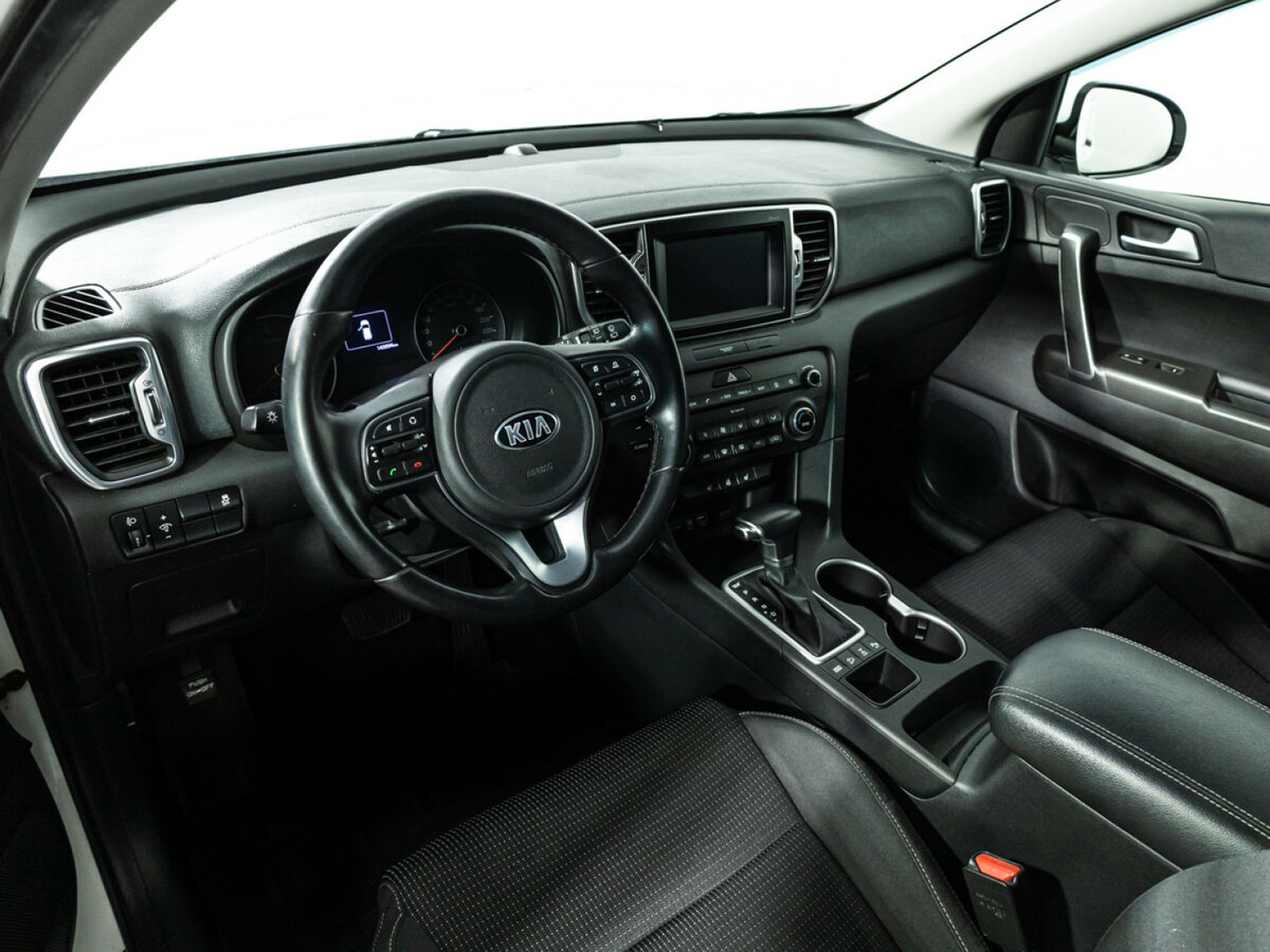 Купить Kia Sportage с пробегом. Фото: #8