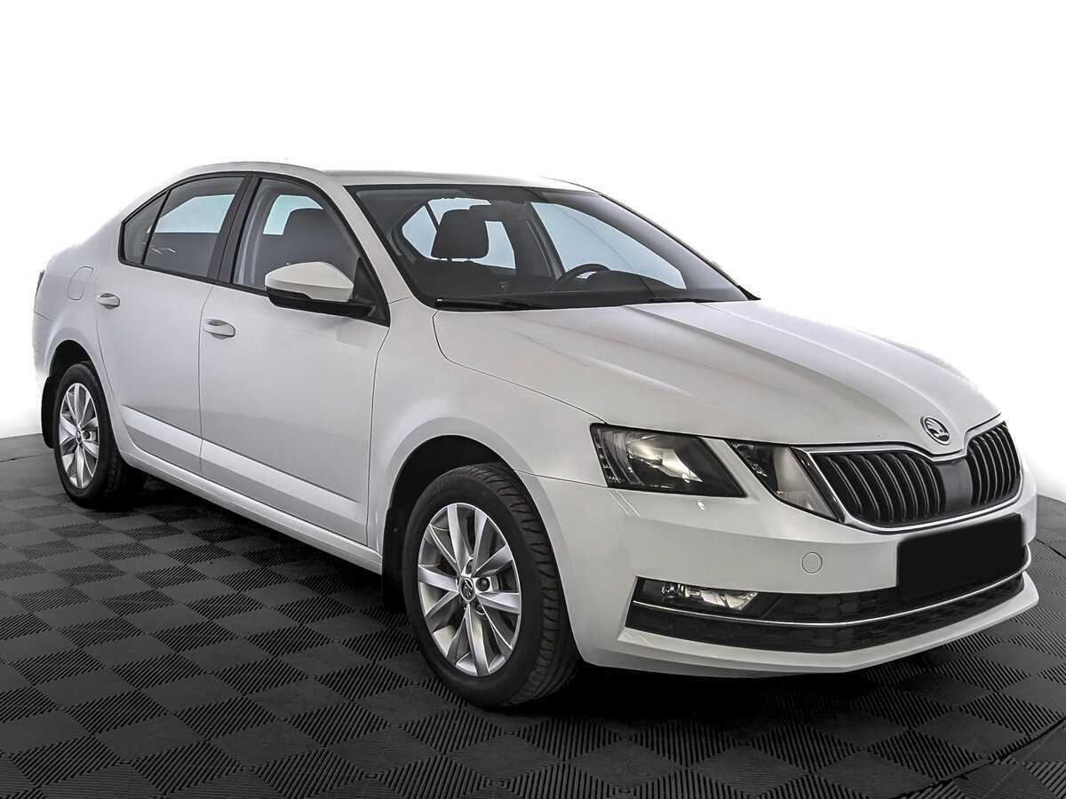 Купить Skoda Octavia с пробегом. Фото: #2