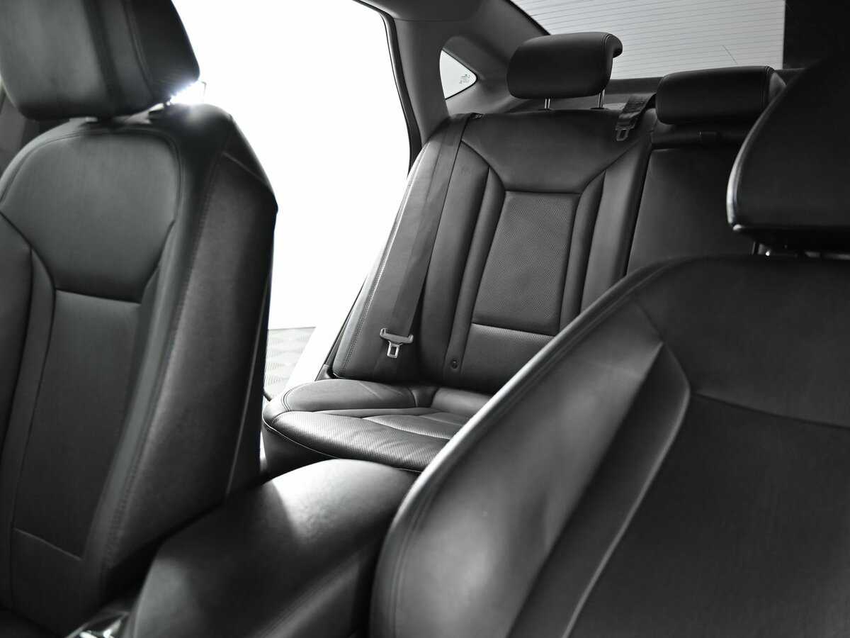 Купить Hyundai i40 с пробегом. Фото: #10