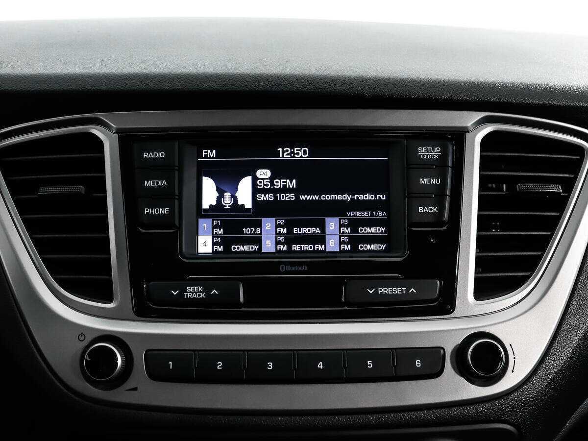 Купить Hyundai Solaris с пробегом. Фото: #12