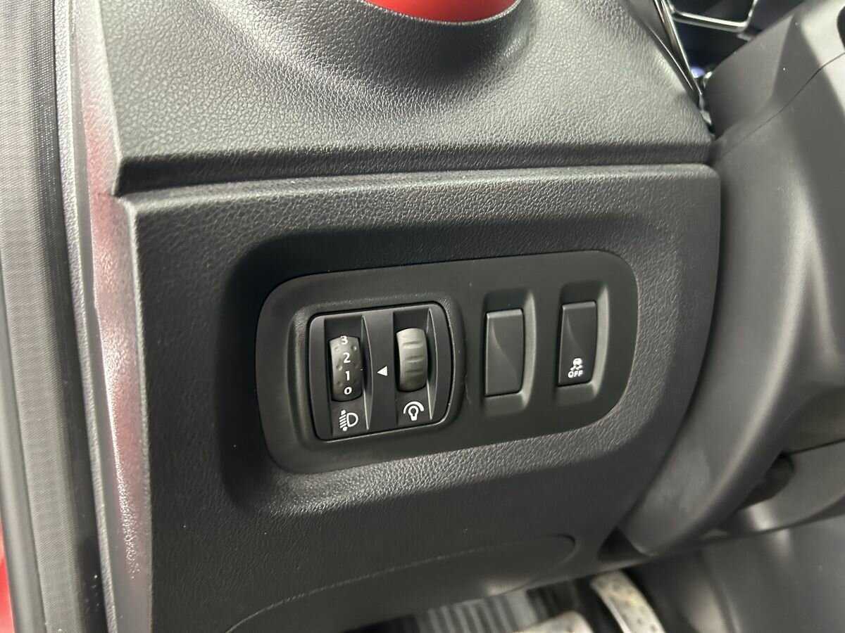 Купить Renault Kaptur с пробегом. Фото: #7