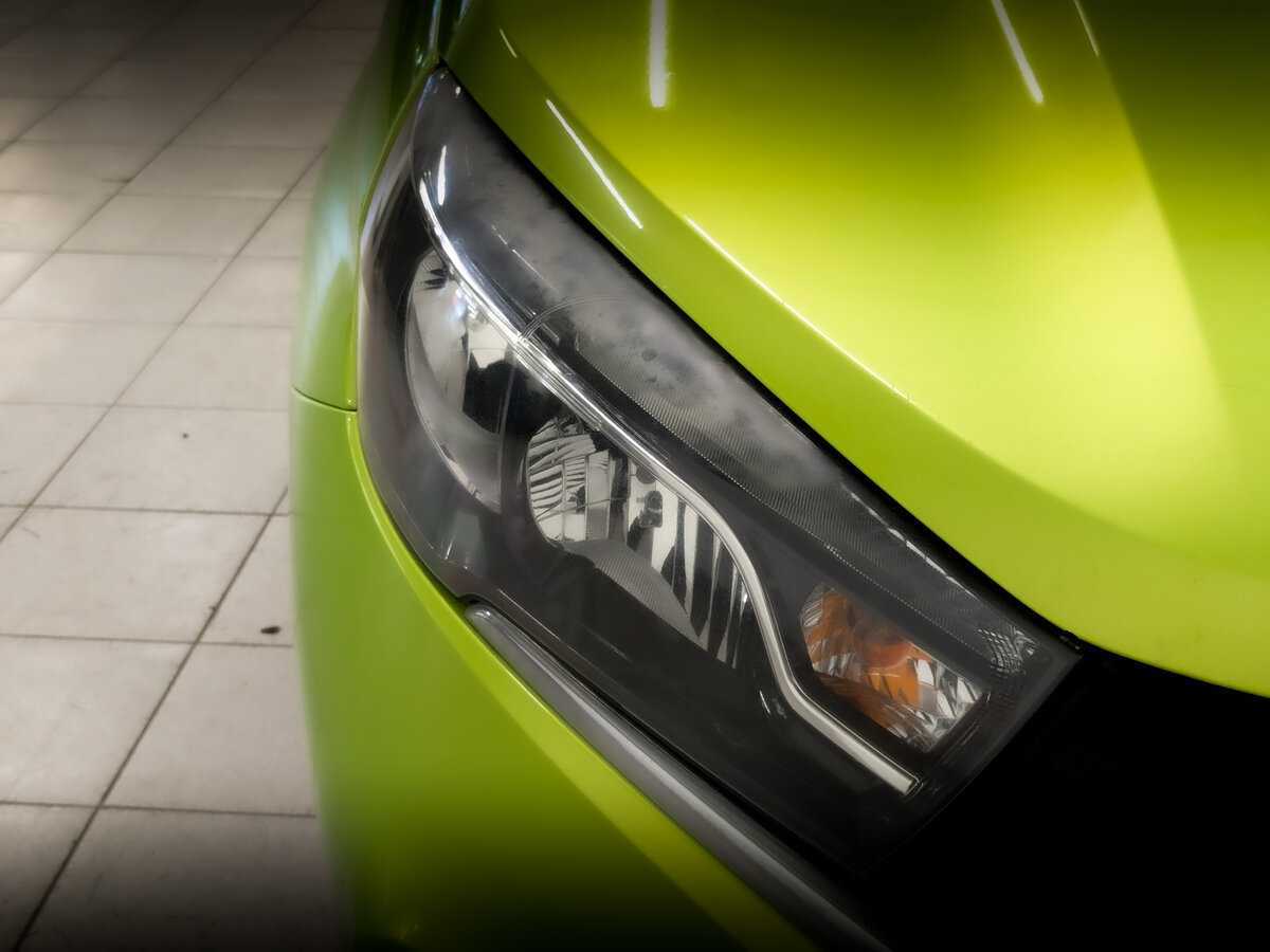 Купить Lada (ВАЗ) Vesta с пробегом. Фото: #16