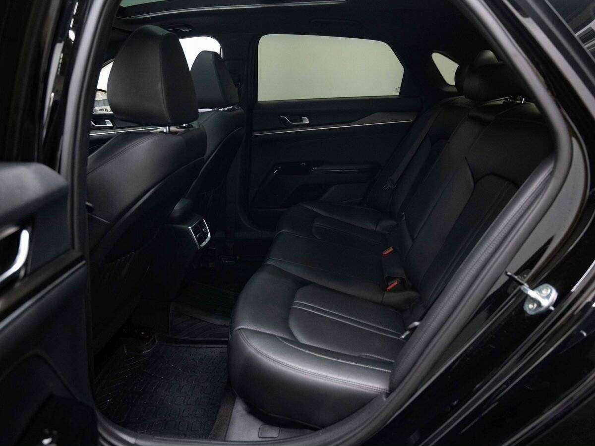 Купить Kia K5 с пробегом. Фото: #8