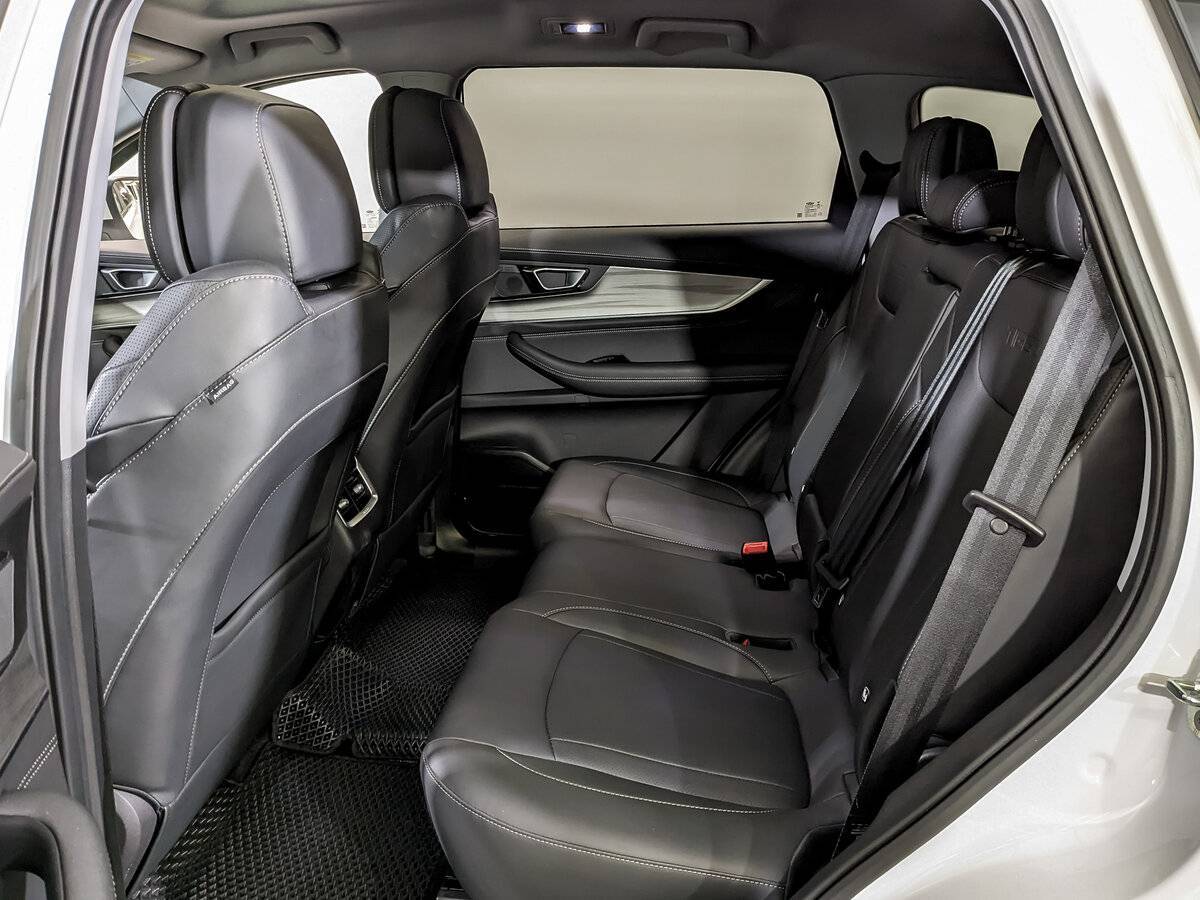 Купить Chery Tiggo 8 Pro Max с пробегом. Фото: #11