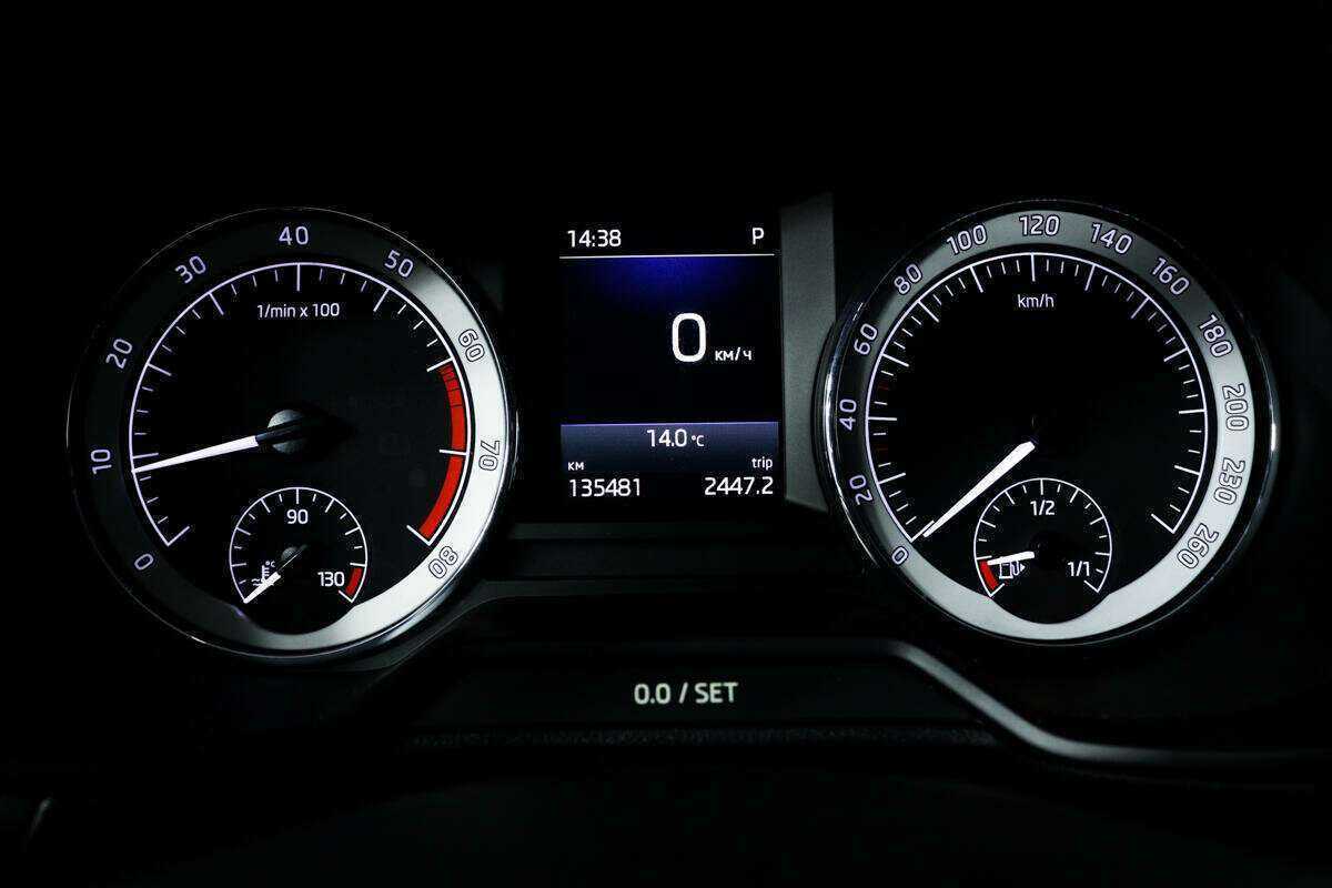 Купить Skoda Octavia с пробегом. Фото: #9