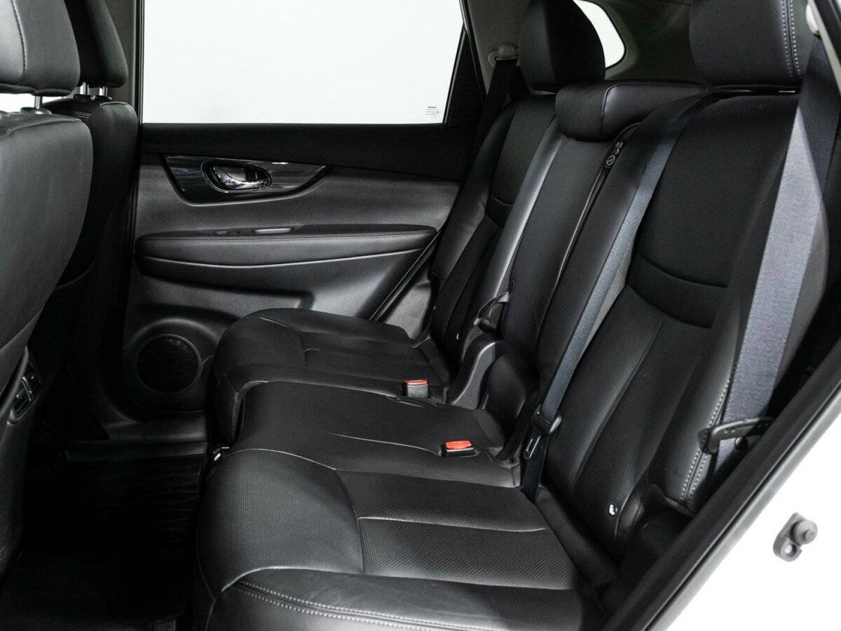 Купить Nissan X-Trail с пробегом. Фото: #9