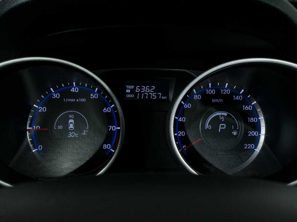 Купить Hyundai ix35 с пробегом. Фото: #12