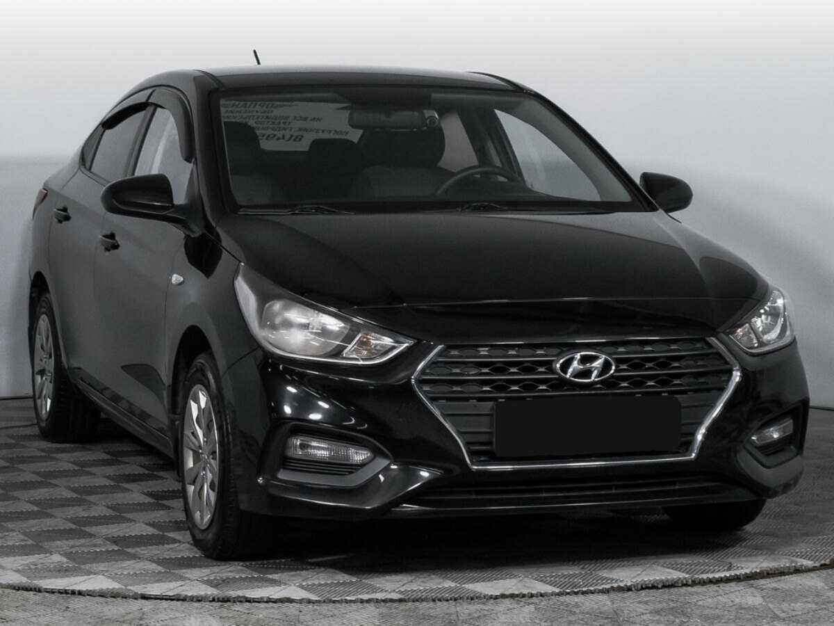 Купить Hyundai Solaris с пробегом. Фото: #2