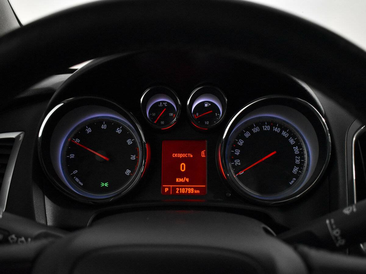 Купить Opel Astra с пробегом. Фото: #15