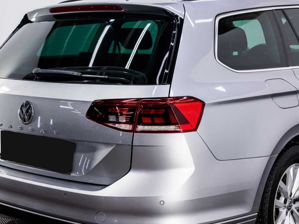 Купить Volkswagen Passat с пробегом. Фото: #24