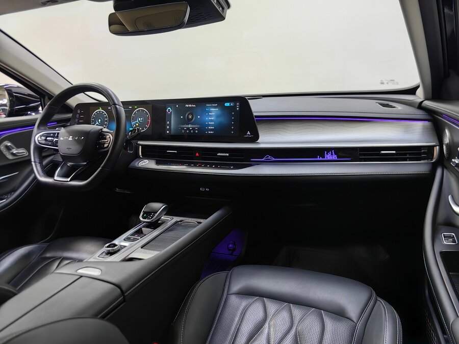 Купить Chery Arrizo 8 с пробегом. Фото: #12