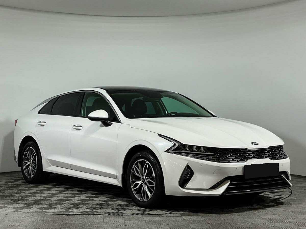 Купить Kia K5 с пробегом. Фото: #2