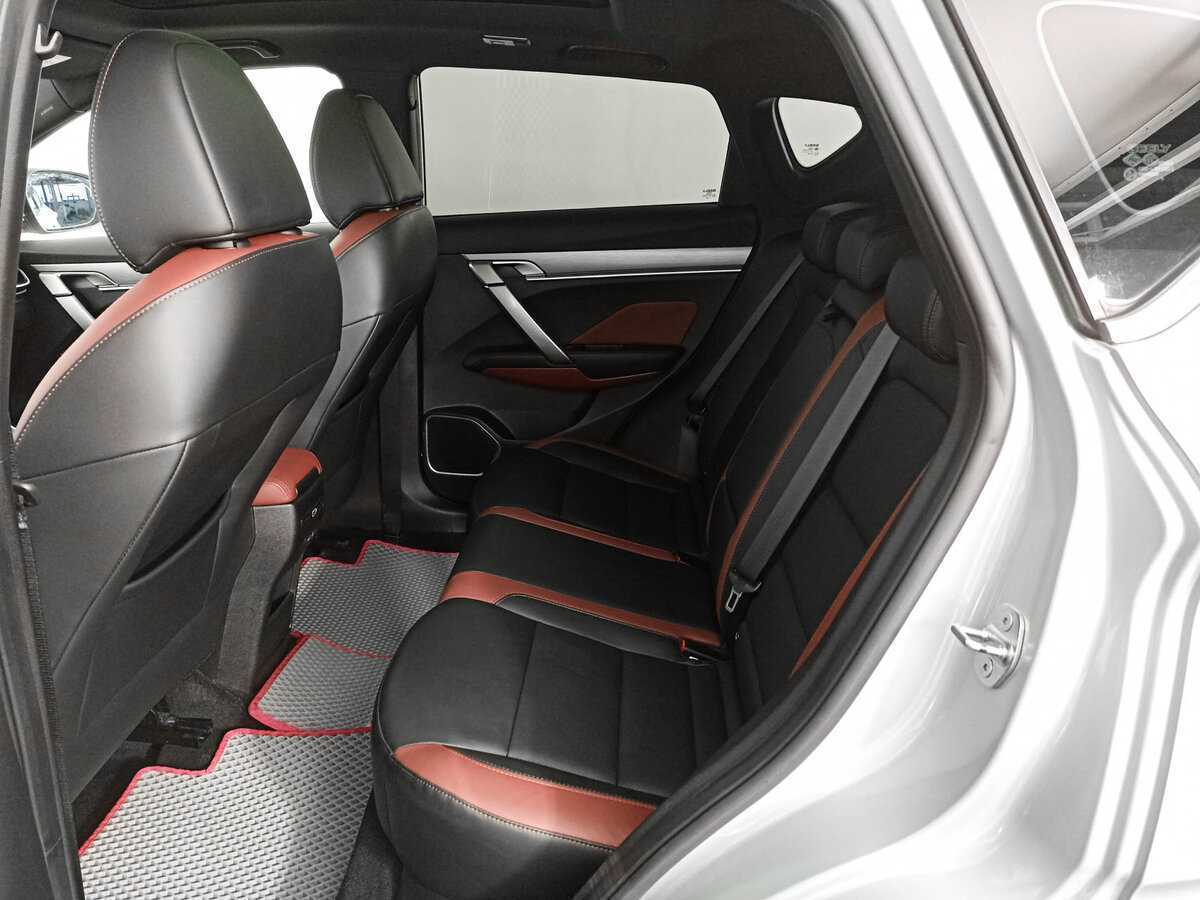 Купить Geely Coolray с пробегом. Фото: #8