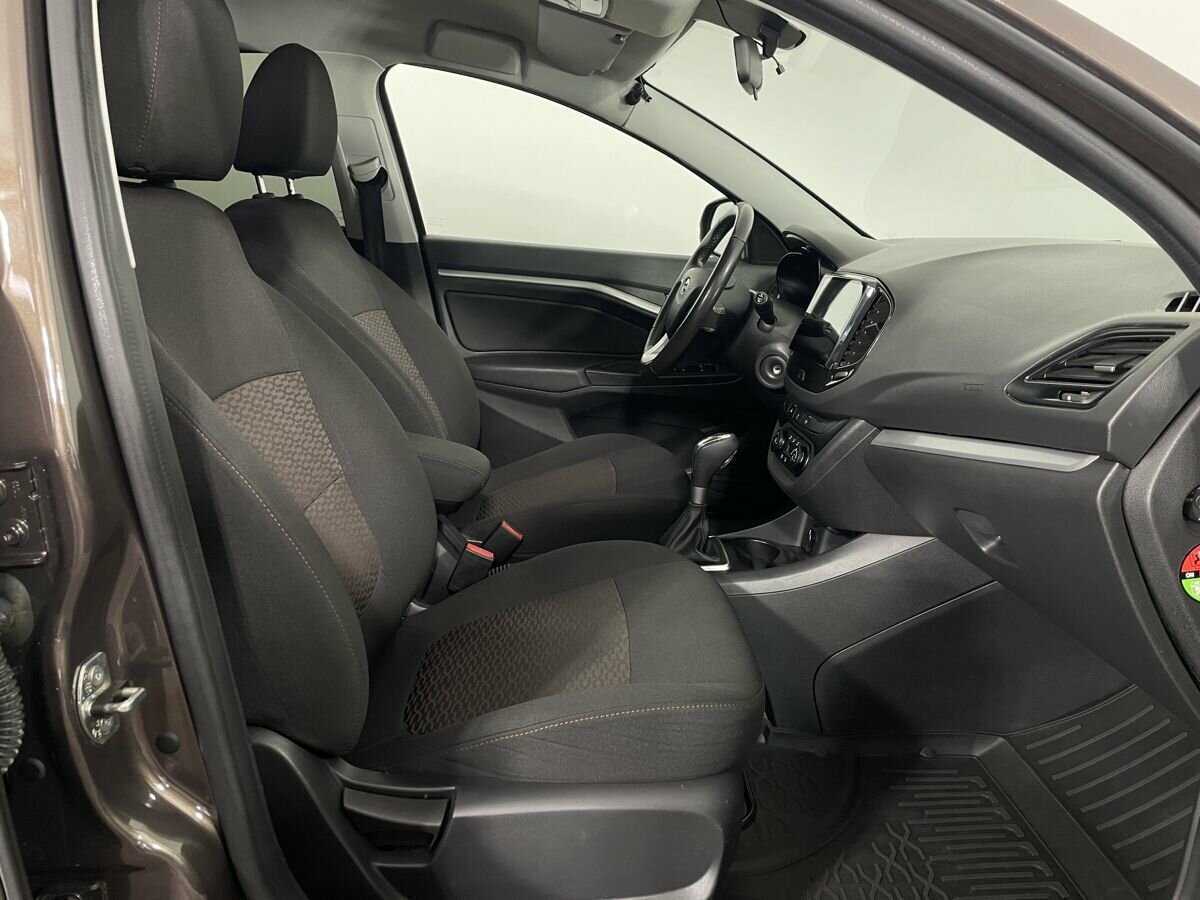 Купить Lada (ВАЗ) Vesta с пробегом. Фото: #13