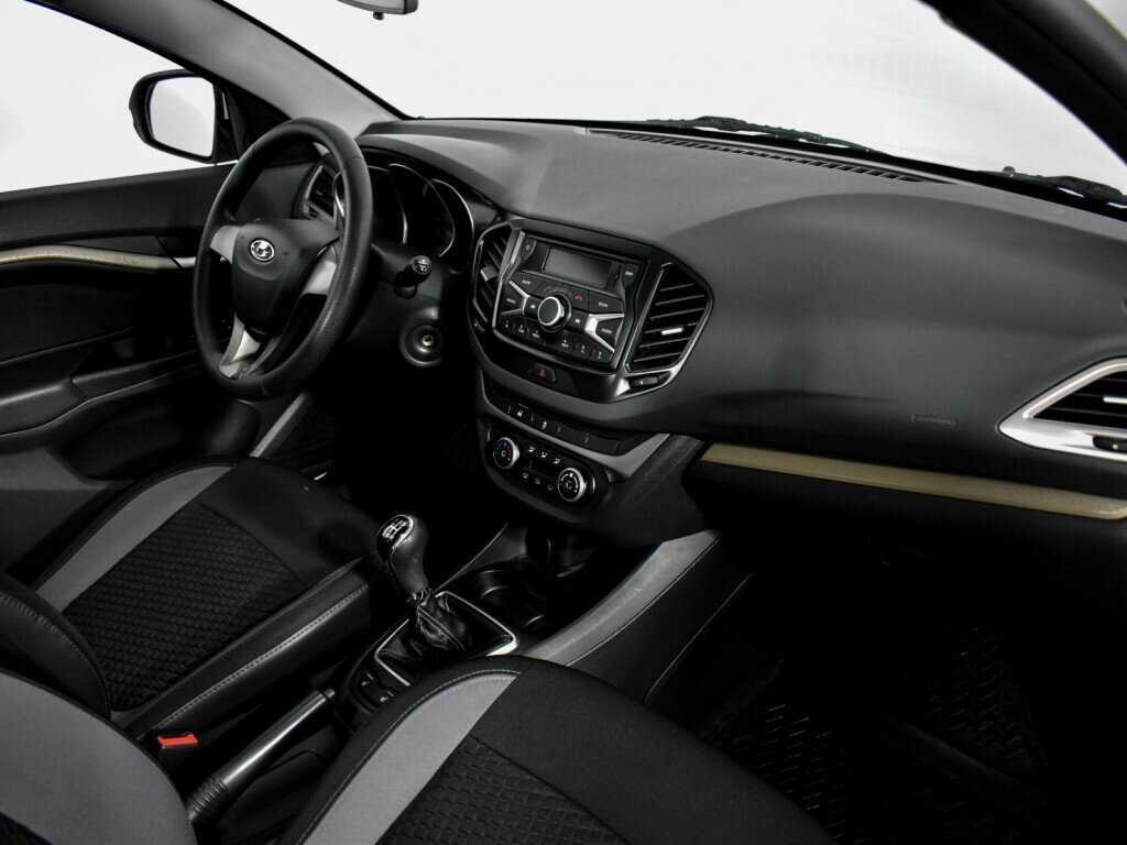 Купить Lada (ВАЗ) Vesta с пробегом. Фото: #12