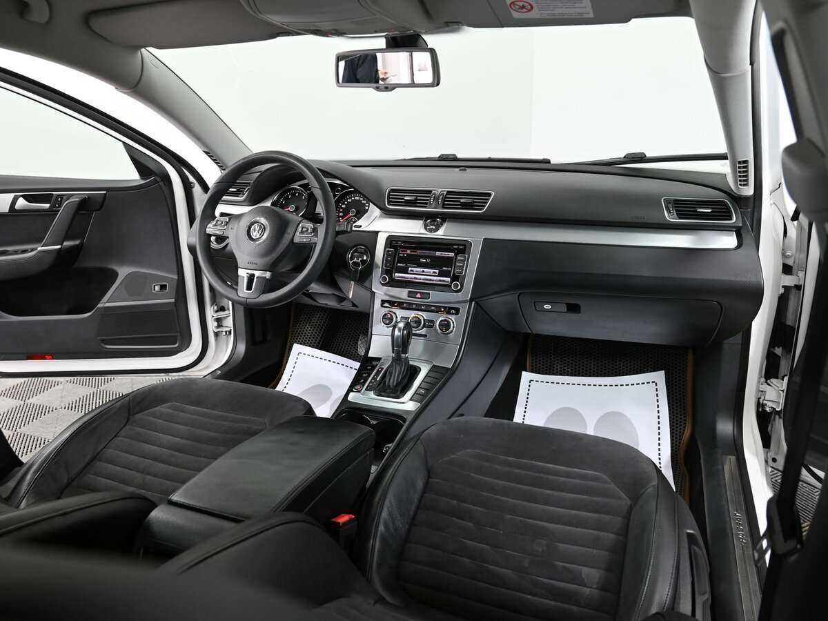 Купить Volkswagen Passat с пробегом. Фото: #5