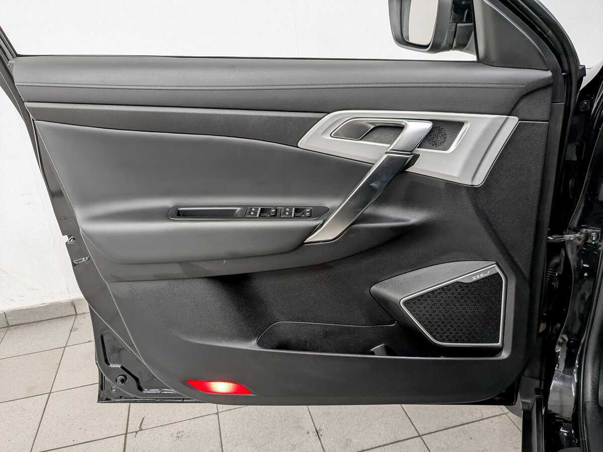 Купить Geely Atlas с пробегом. Фото: #16