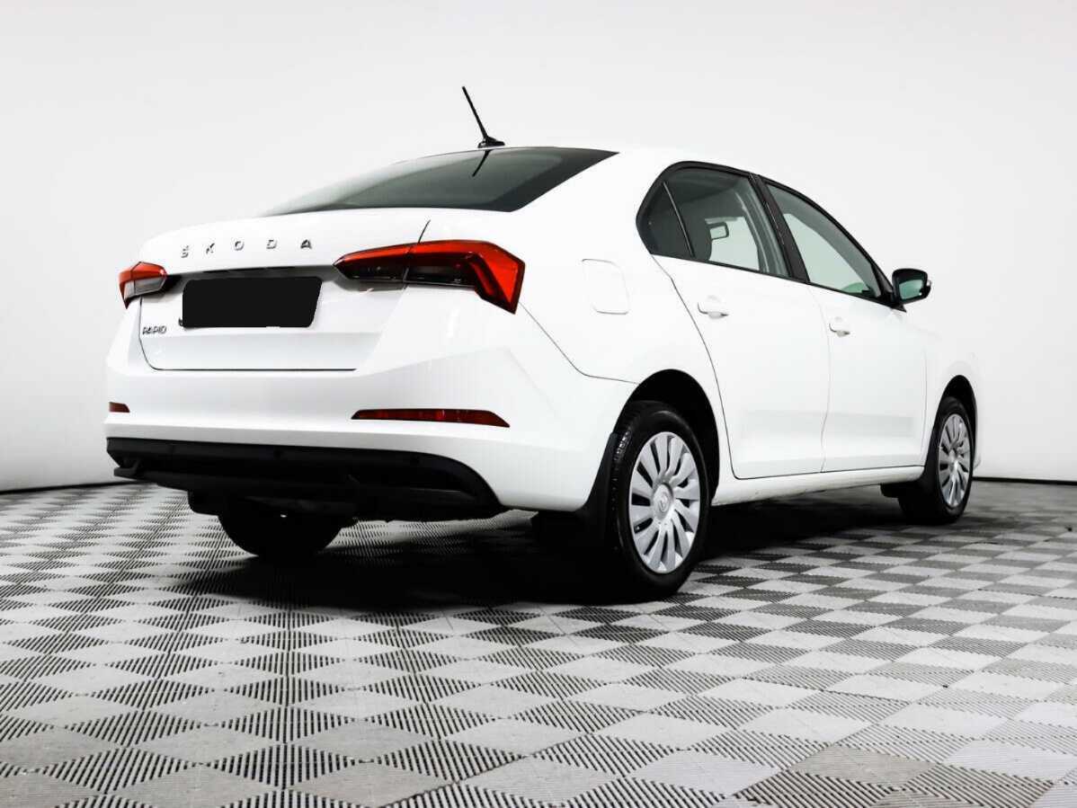 Купить Skoda Rapid с пробегом. Фото: #3